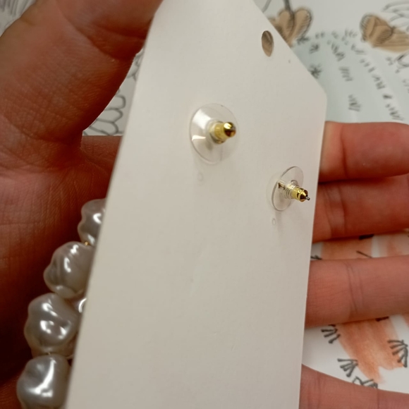 Pearlcore Statement Earrings - Picture 12 of 16